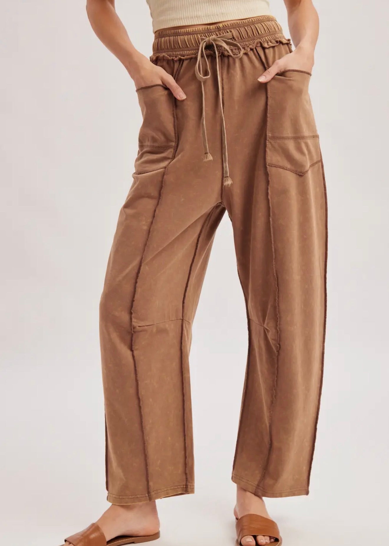 Weekend Wanderer Pocket Pants