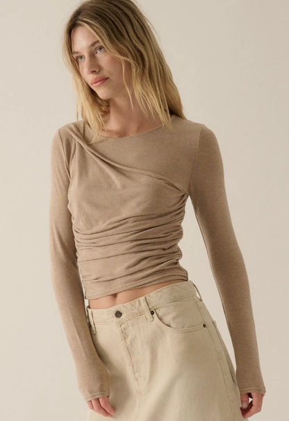 Solid Ruched Top