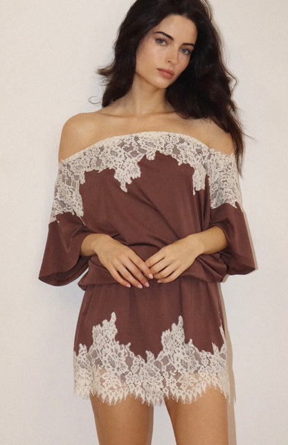 Everly Lace Mini