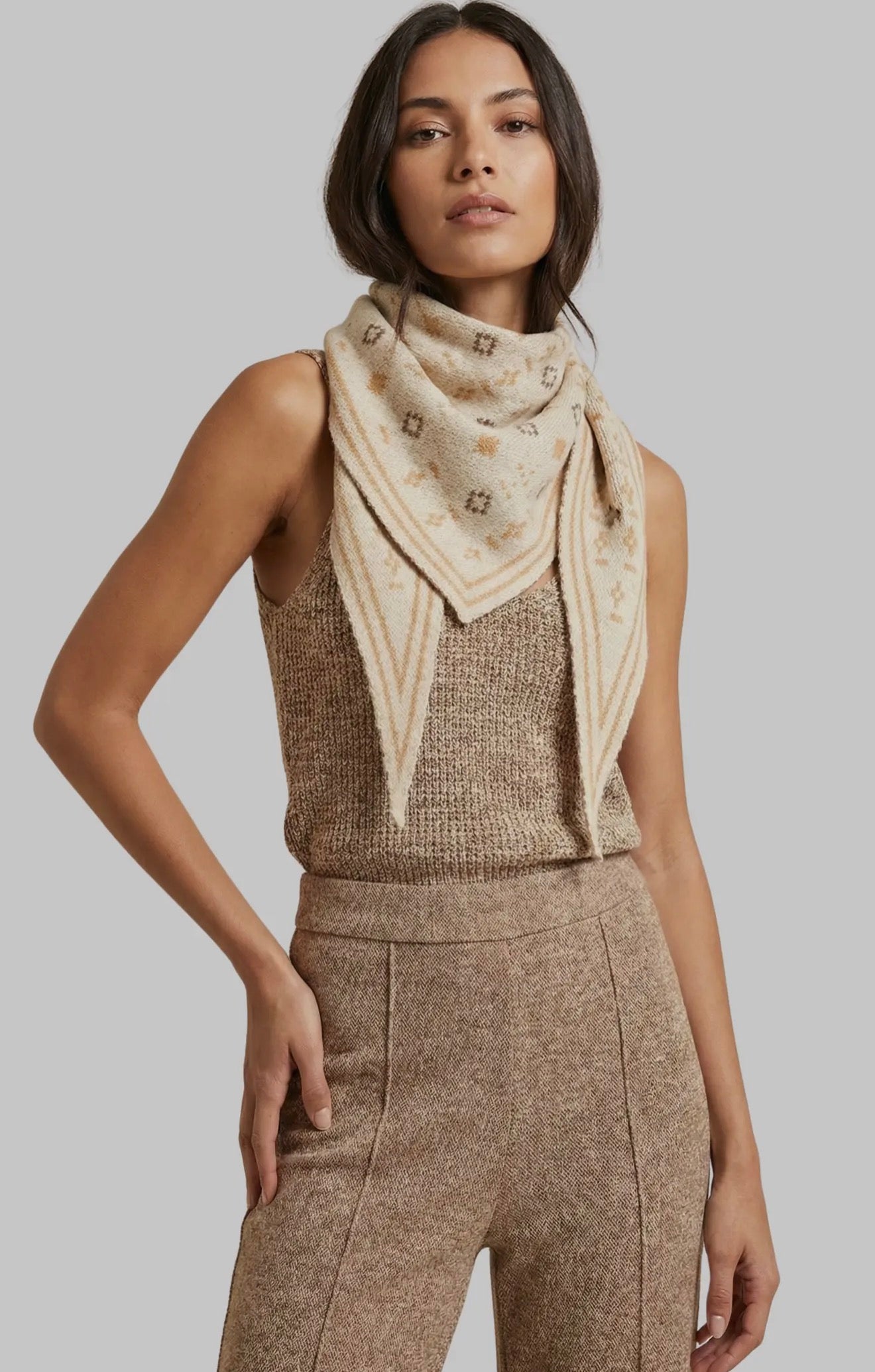 Sol Triangle Scarf