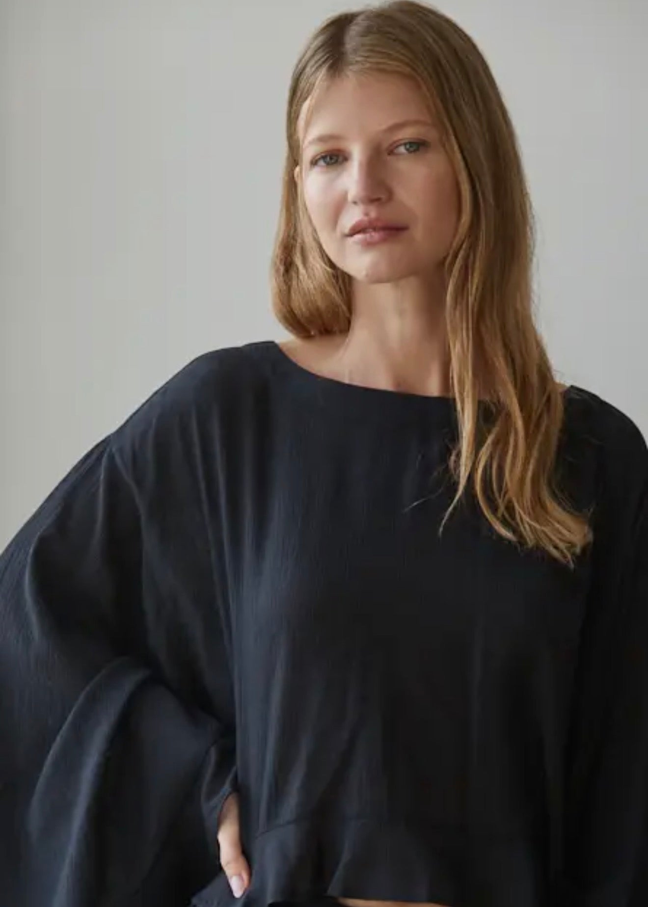 Sundreamer Bell Sleeve Top
