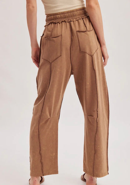 Weekend Wanderer Pocket Pants